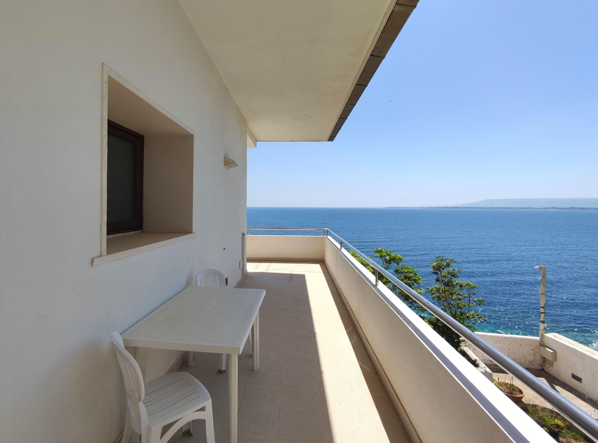 La Rosa Sul Mare Aparthotel Syrakusa Exteriör bild